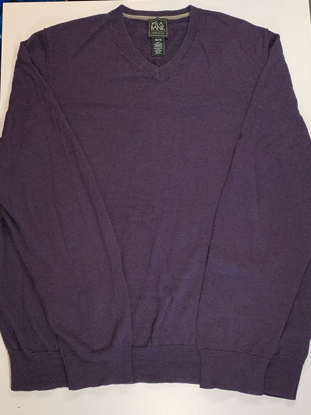 Jos A Bank Traveller Merino Wool Sweater XXL Purple V-neck Long Sleeve Office